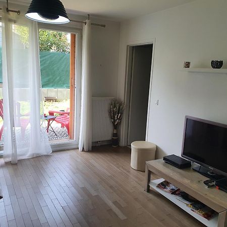 Appartement Cormeilles Екстериор снимка